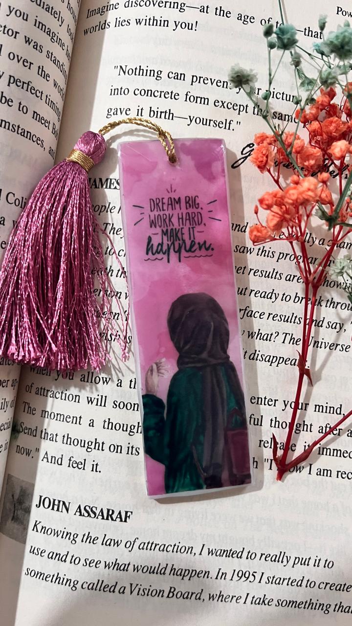 Inspirational Bookmark with Dream Big Quote, Pink Decorative Book Marker with Silky Tassel, Motivational Gift for Readers