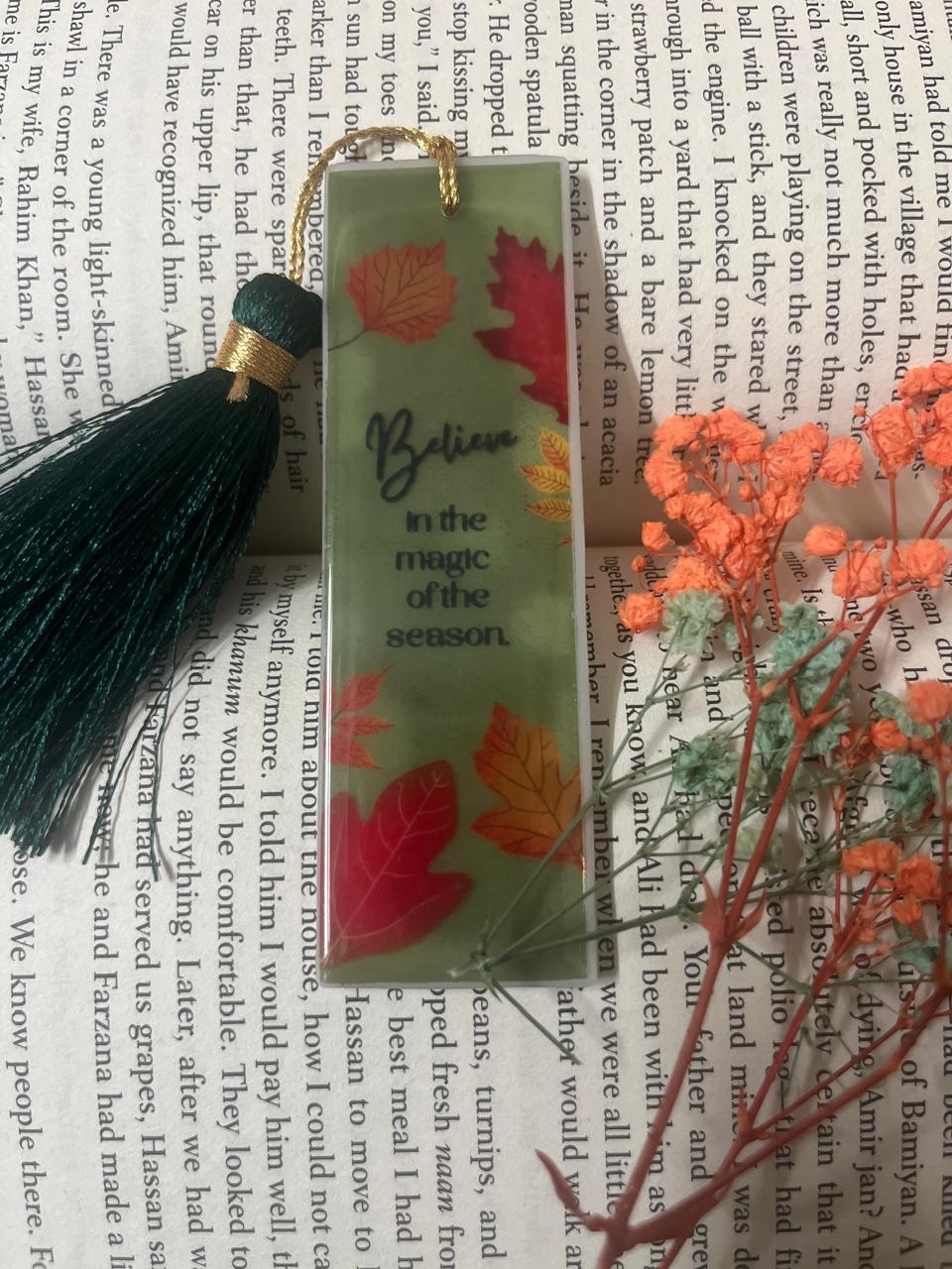 Handmade Autumn Bookmark , Green Resin, Fall Maple Leaf Design, Emerald Tassel, Magic Season Theme